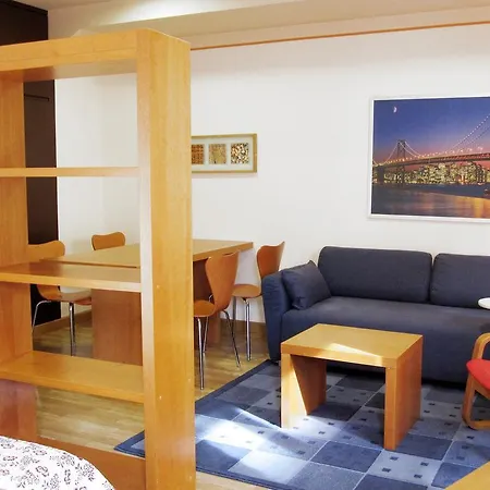 Legazpi * 坎加斯德尔纳尔塞亚